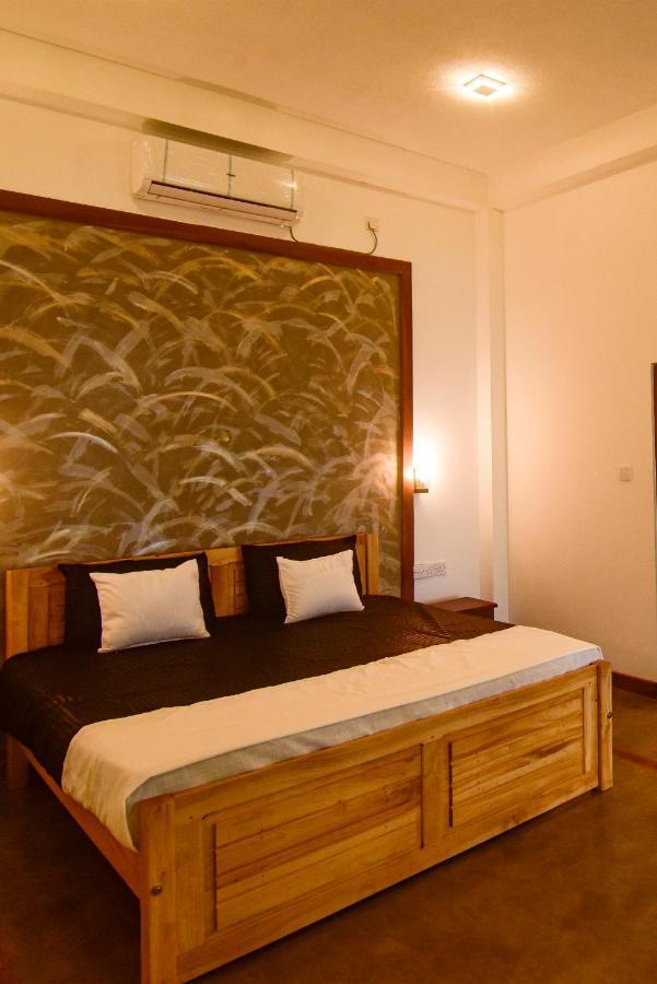 Hiru Lagoon Negombo Kültér fotó
