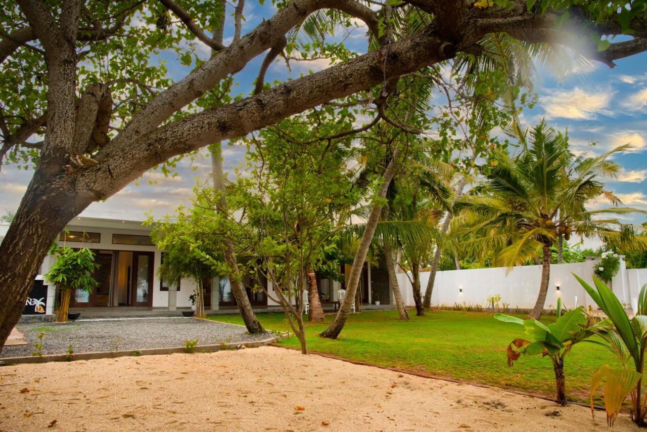 Hiru Lagoon Negombo Kültér fotó